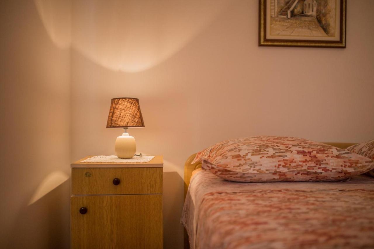 Apartmani Katija 코미자 외부 사진
